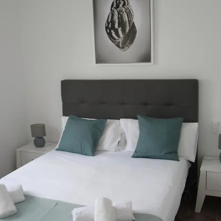 מלון דירות Nautico Boutique Apartments, By Comfortable Luxury - Adults Only 3*