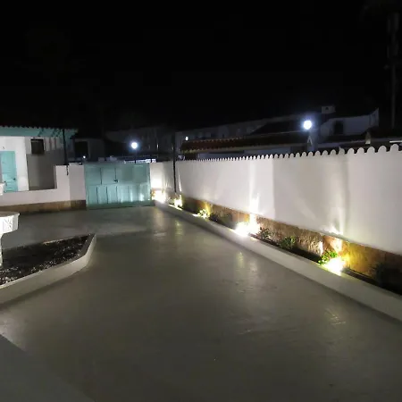 Nautico Boutique Apartments, By Comfortable Luxury - Adults Only מלון דירות